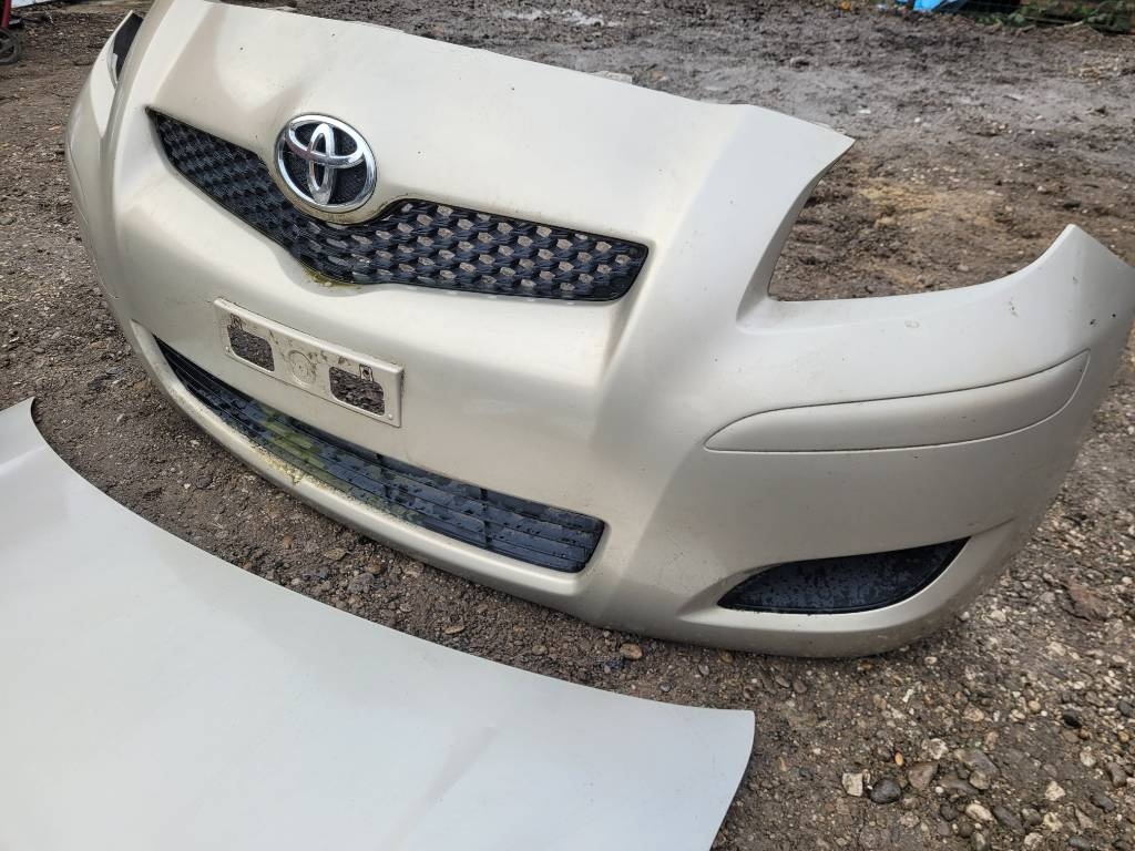 TOYOTA YARIS PREDOK - 3