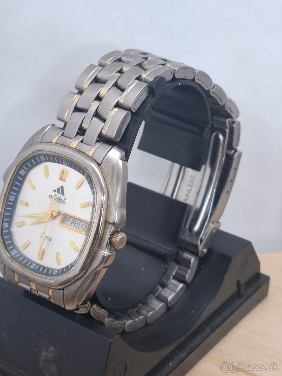 Predám funkčné náramkové hodinky quartzky - 3