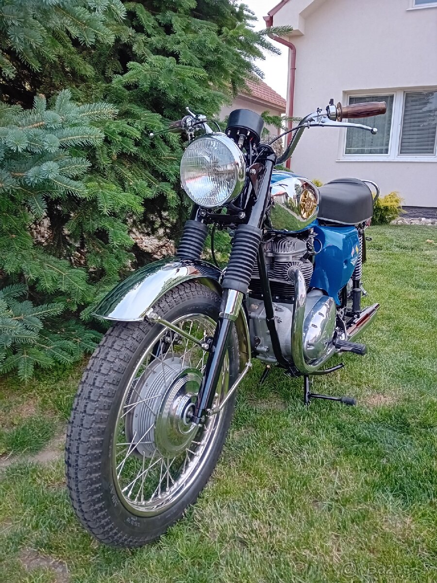 BSA ROYAL STAR A50 - 3