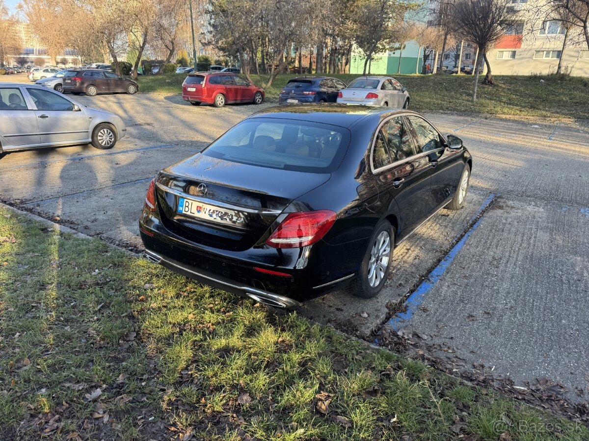 Predam Mercedes E 200d rok 2018, len 32400km - 3