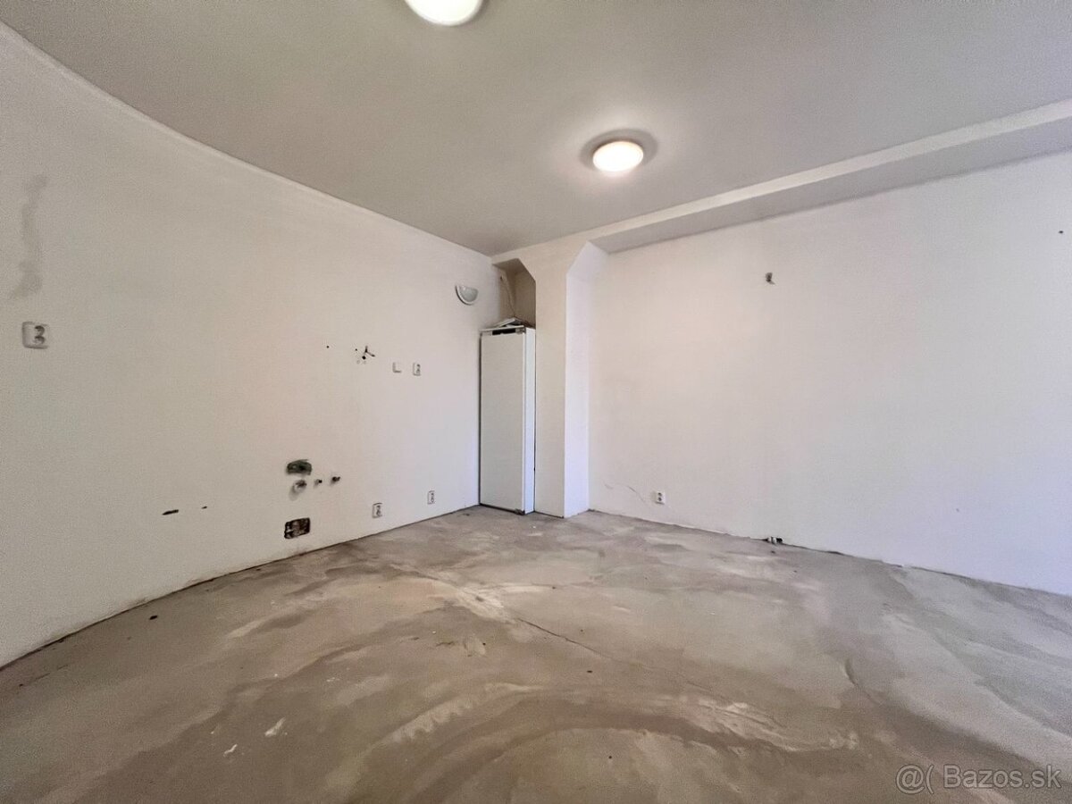 Netradičný 1-izbový byt, Košice KVP - 3