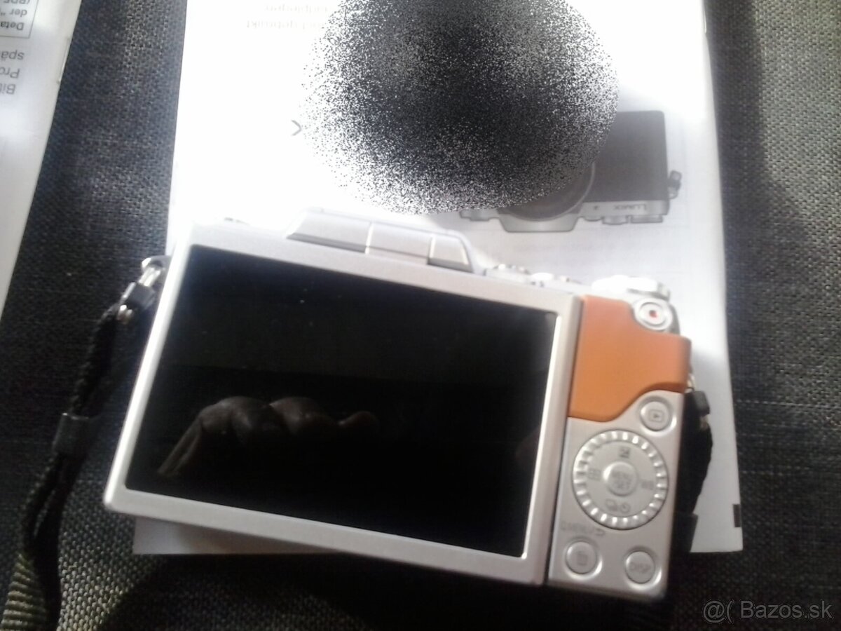 Panasonic Lumix GF7 K - telo bez objektívu - 3