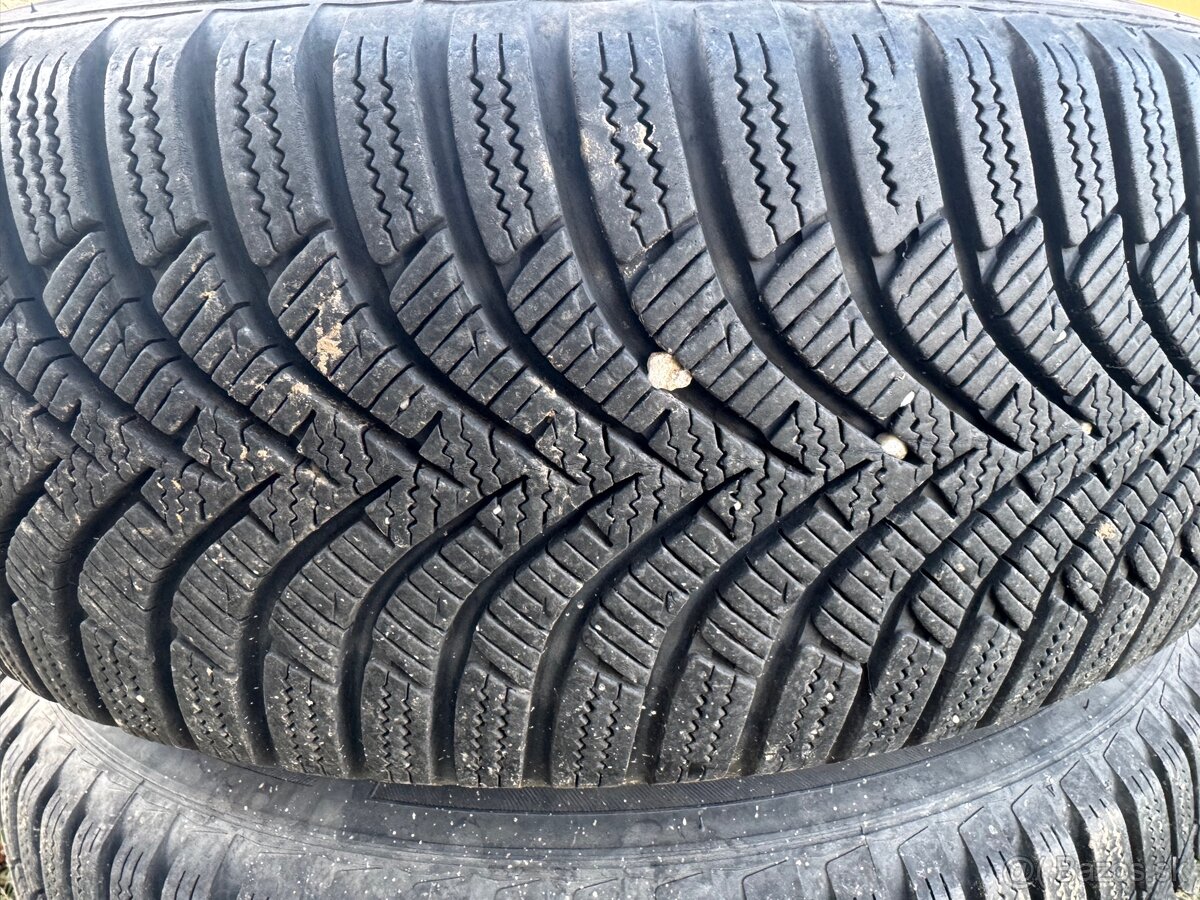 Zimné pneumatiky hankook R15 205/65 na bmw alu - 3