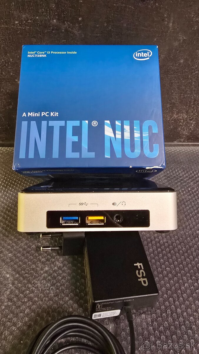 Intel NUC miniPC NUC7i3BNC 8GB RAM 500GB SSD pocitac HTPC - 3