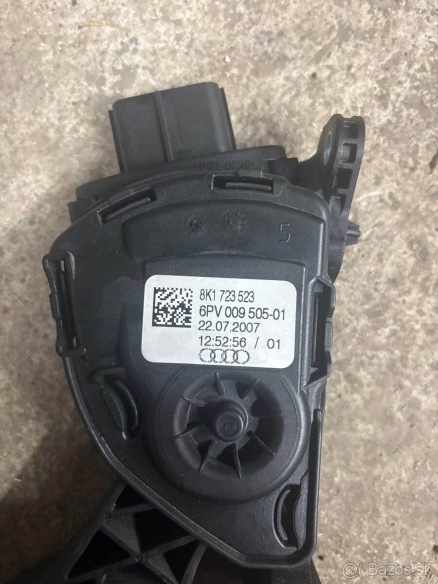 Audi a6c6 plynový/brzdový pedál - 3