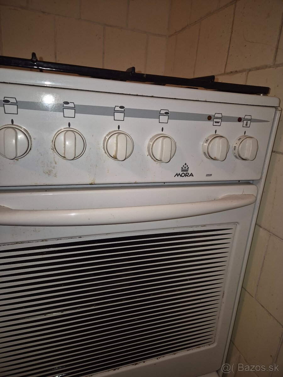 Sporák Mora 2220 - 3