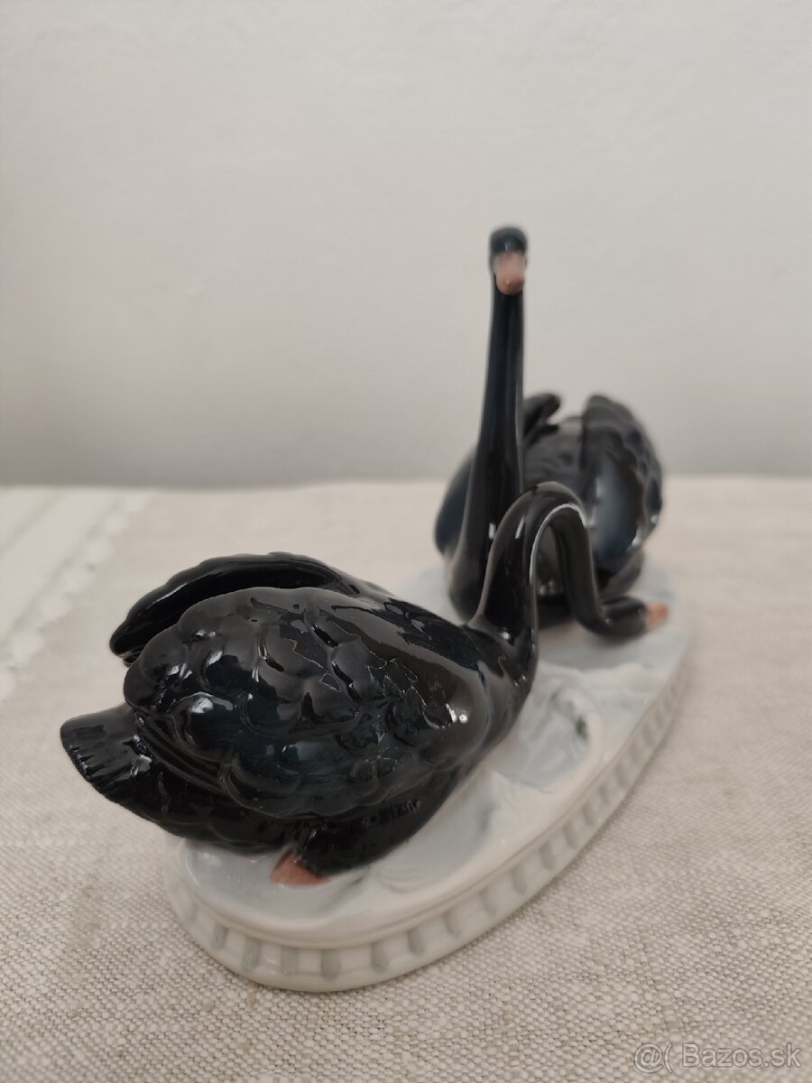 Galluba Hofmann čierne labute porcelánová soška - 3
