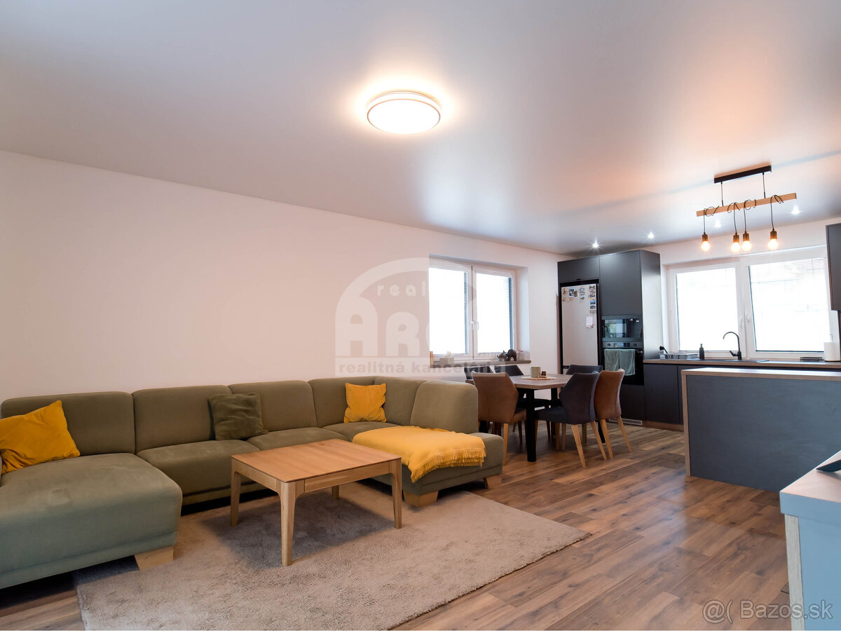 Krásna novostavba rodinného domu v malebnej obci Klokočov - 3