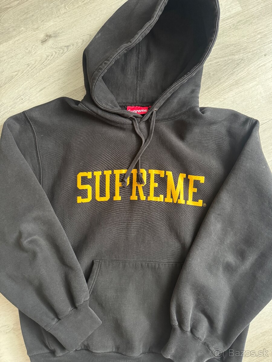 Supreme Varsity Hoodie FW23 - 3