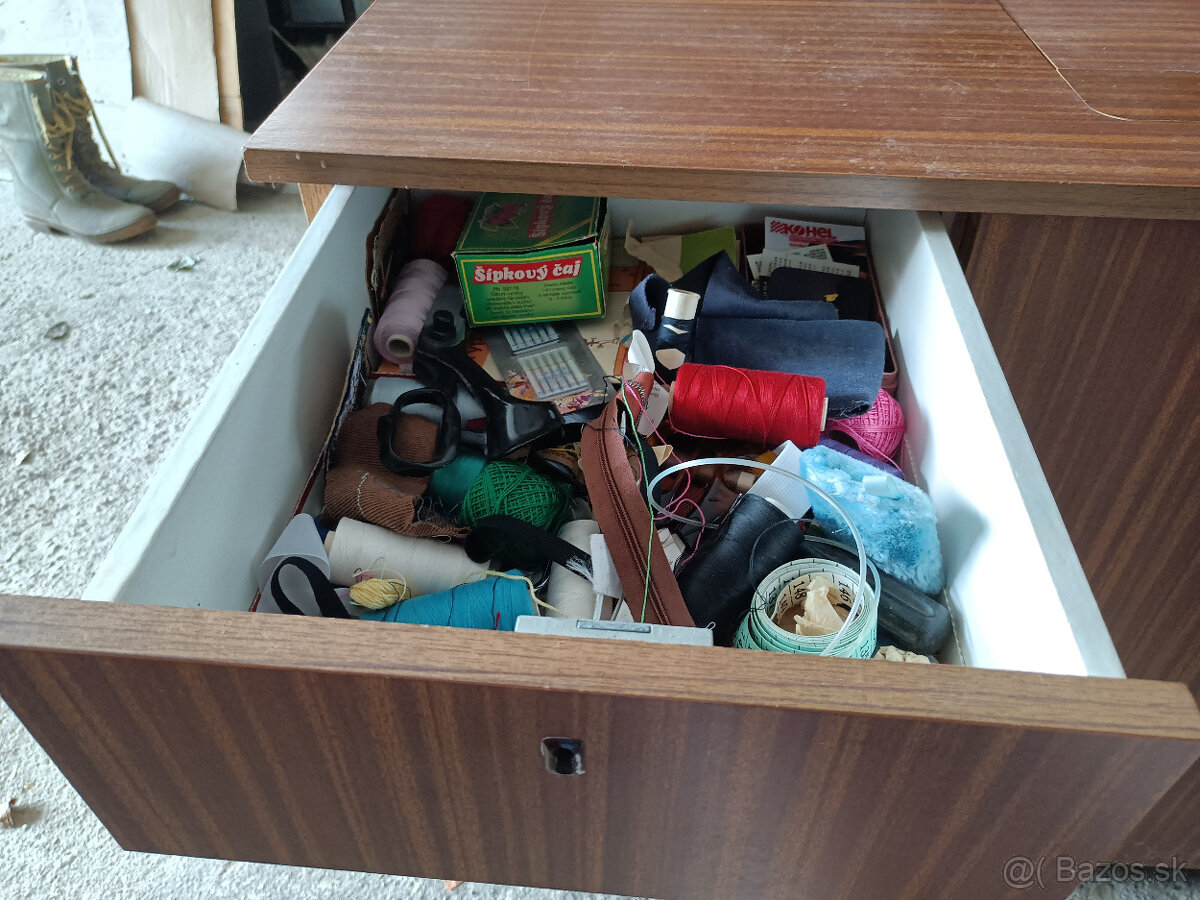 Šijací stroj LUCZNIK - 3