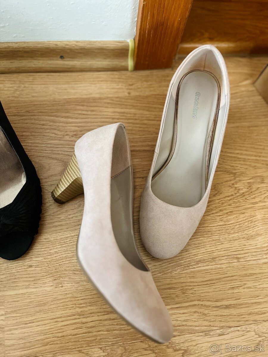 lodičky - krémové a čierne č. 38 - 3