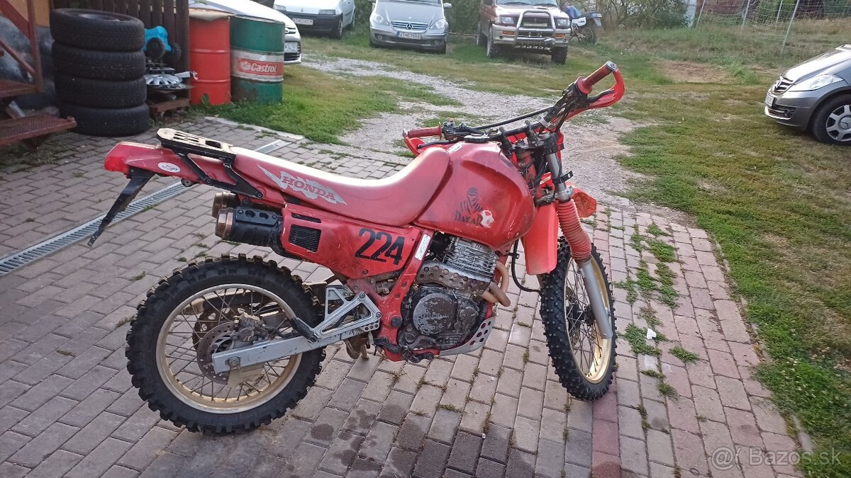 Honda NX 650Dominator