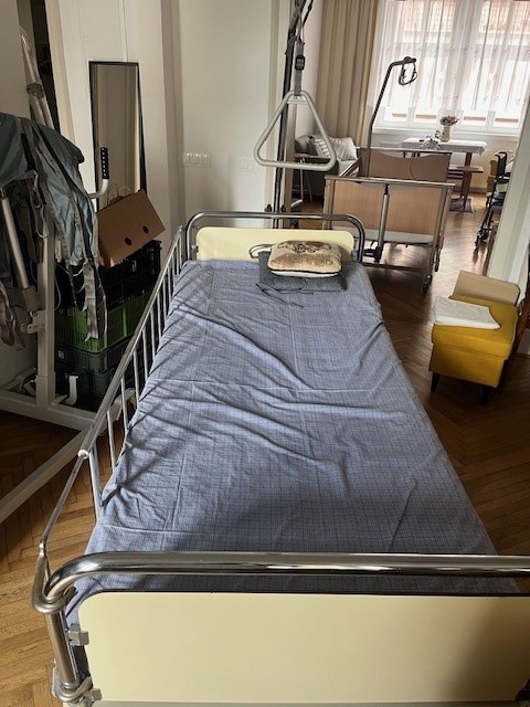 Polohovacia postel - 3