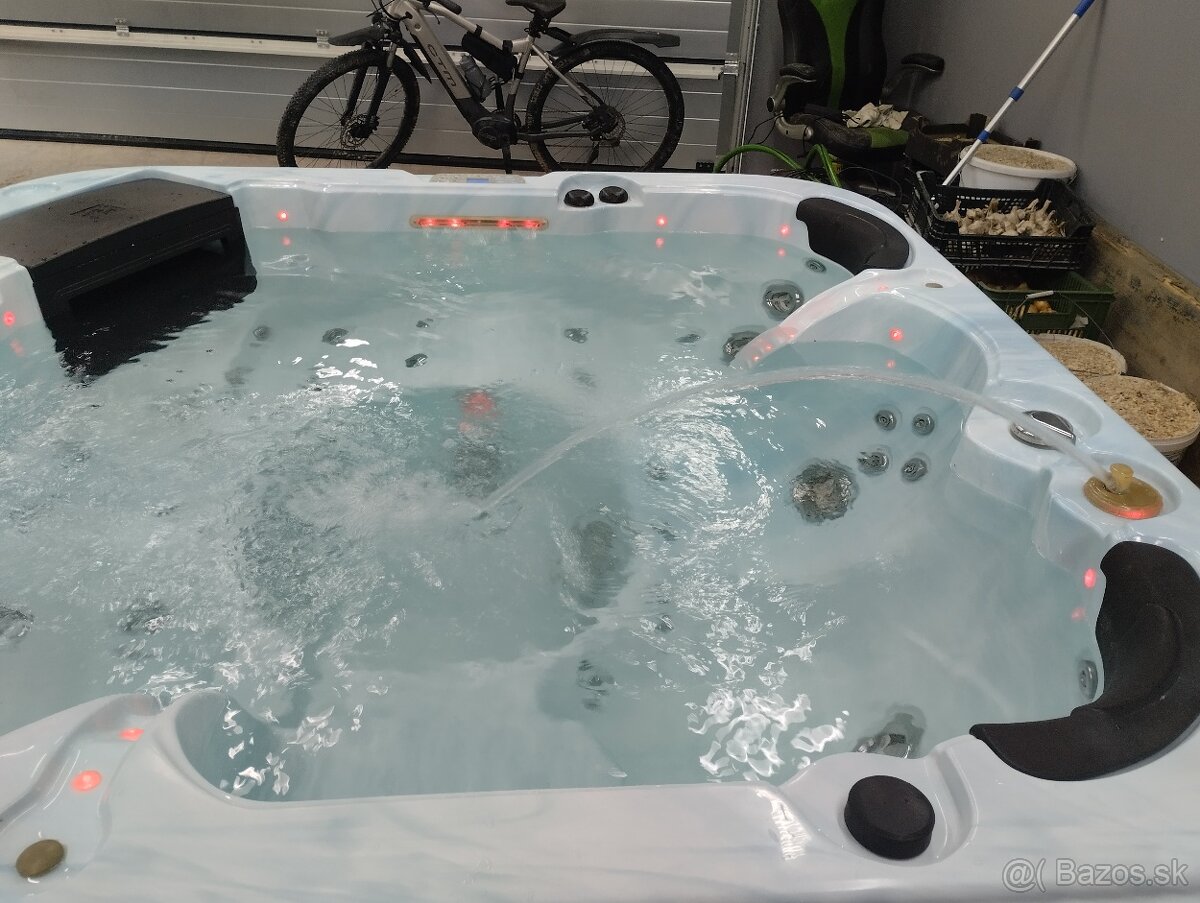 Vírivka , Jacuzzi - 3