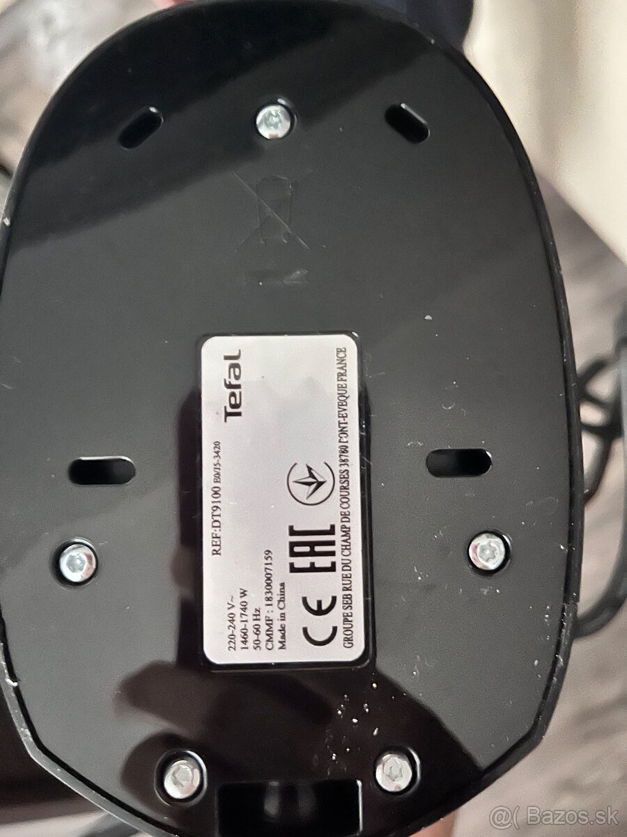 Ručná naparovacia žehlička odevov - 3