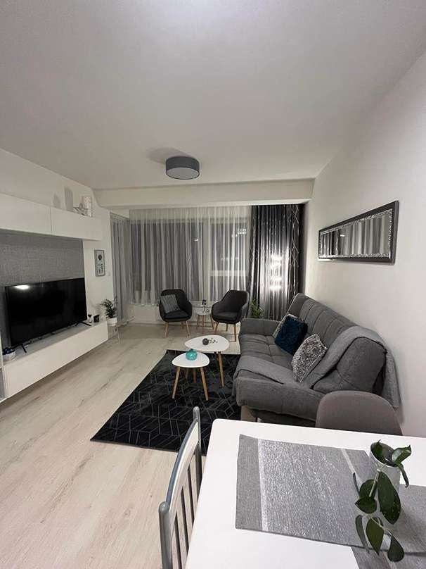 2i zariadený byt s garážovým státím v BB, Petelenova ulica - 3