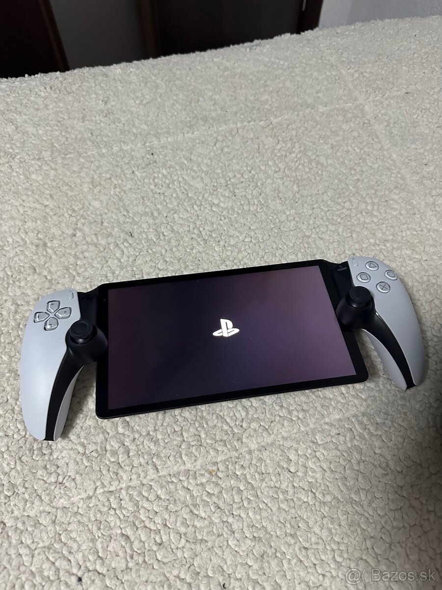 Playstation Portal - 3