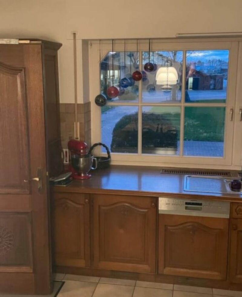 Rustikální dubová kuchyně se spotřebiči,5777 - 3