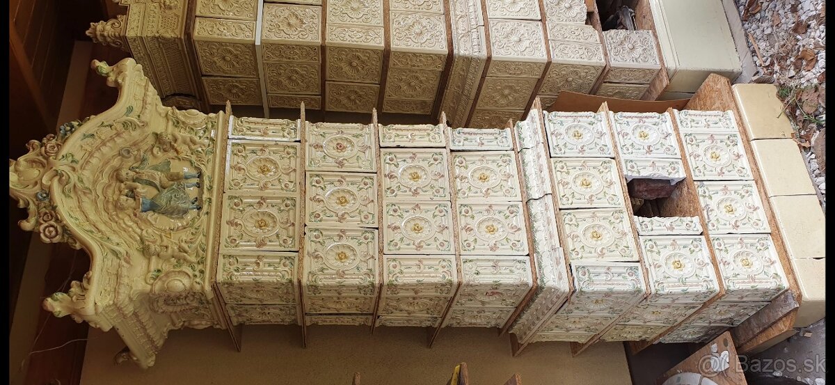 Kachlova pec starozitná, krásná - 3