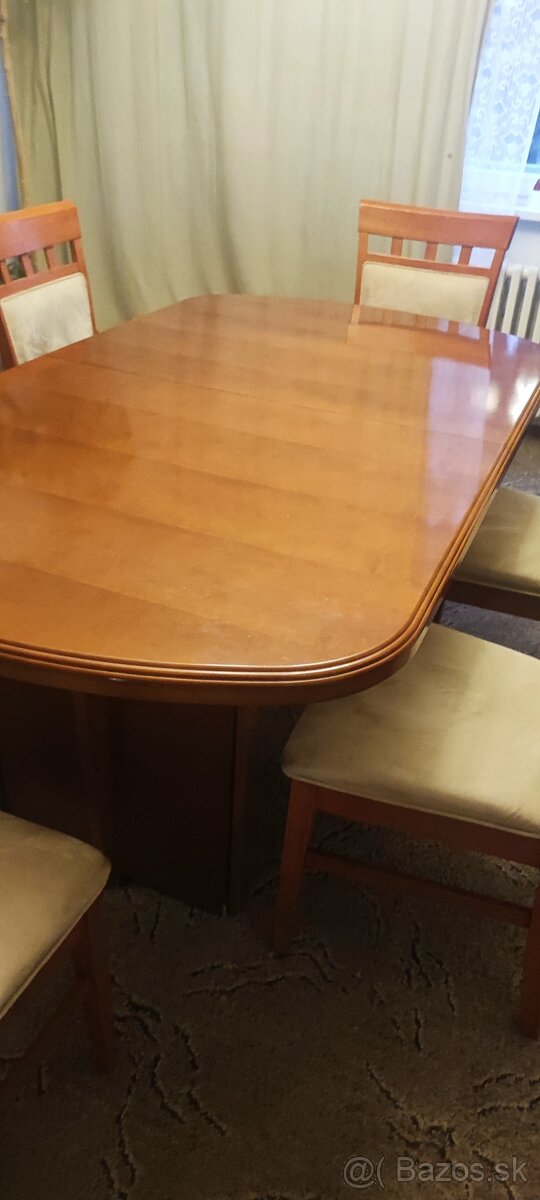 Jedálenský stôl - 3