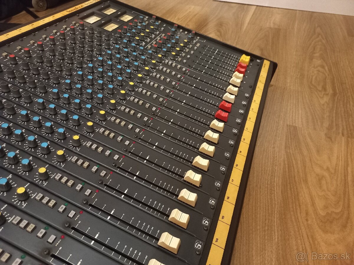 Mixpult soundcraft 200B - 3