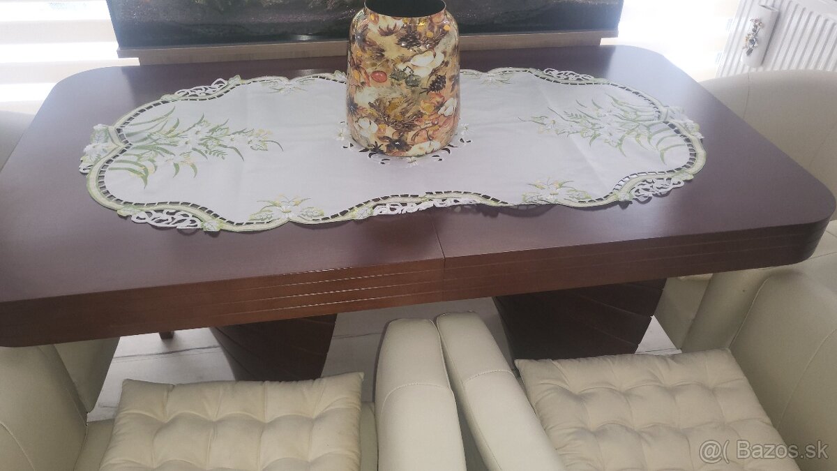 Predám jedálenský set - 3