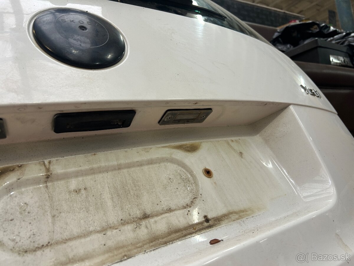 Zadny kufor skoda yeti - 3