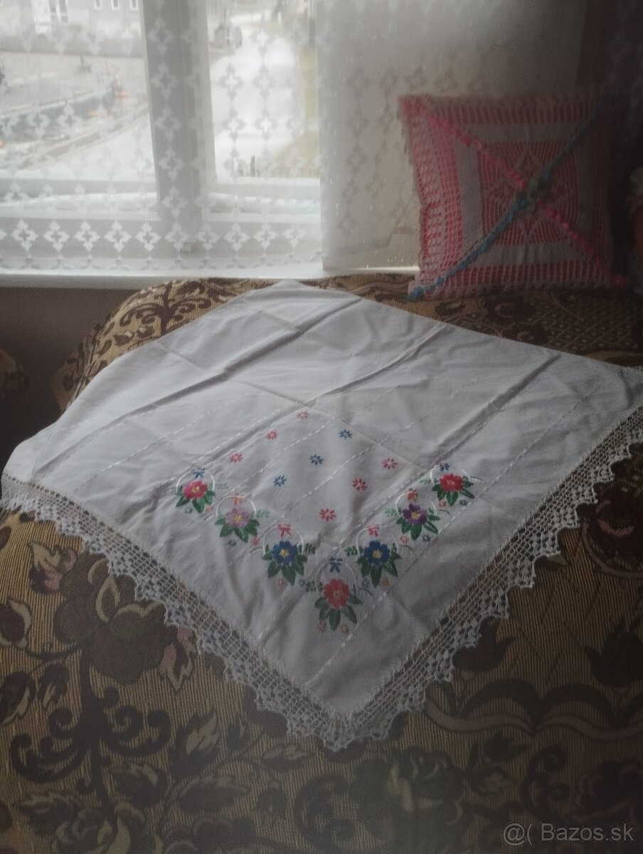 Sukne, kroje, šatky, vizitky,opľičata - 3