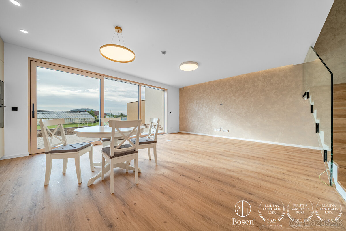 Bosen Realicity / Prenájom 5 izbový Rodinný dom Wolfsthal/ R - 3