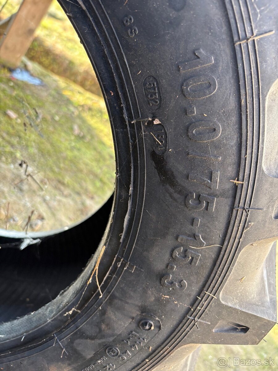 Predám šípové pneumatiky - 3