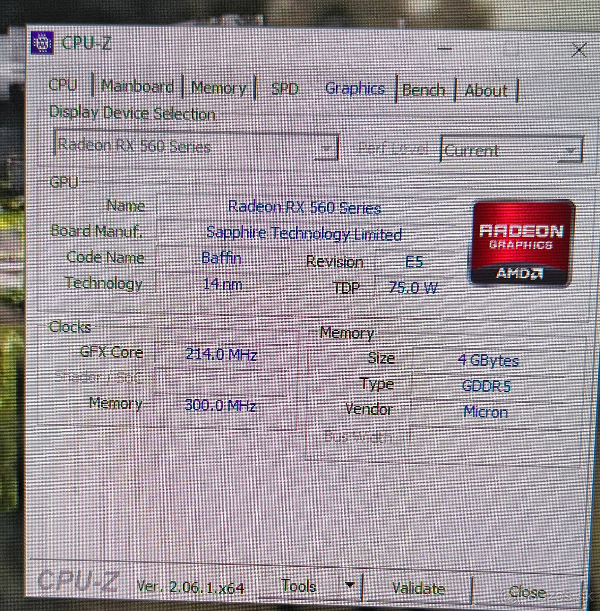 AMD Radeon RX 560 - 3