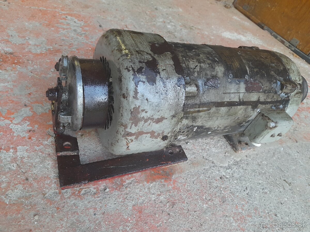 Predám elektromotor s brzdou - 3