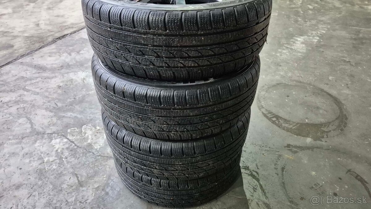 škoda Superb 215/55 R17 sada kolies - 3