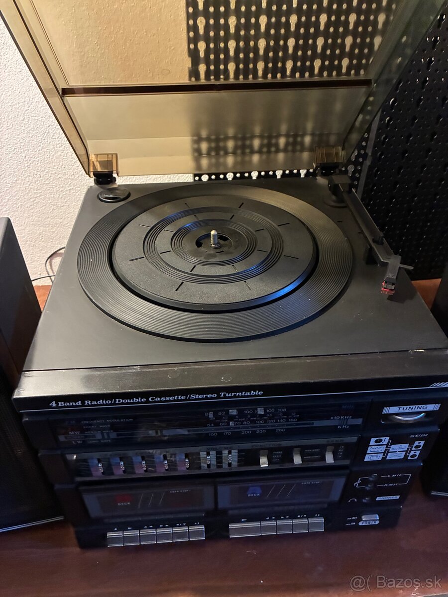 HIFI Veža International - 3