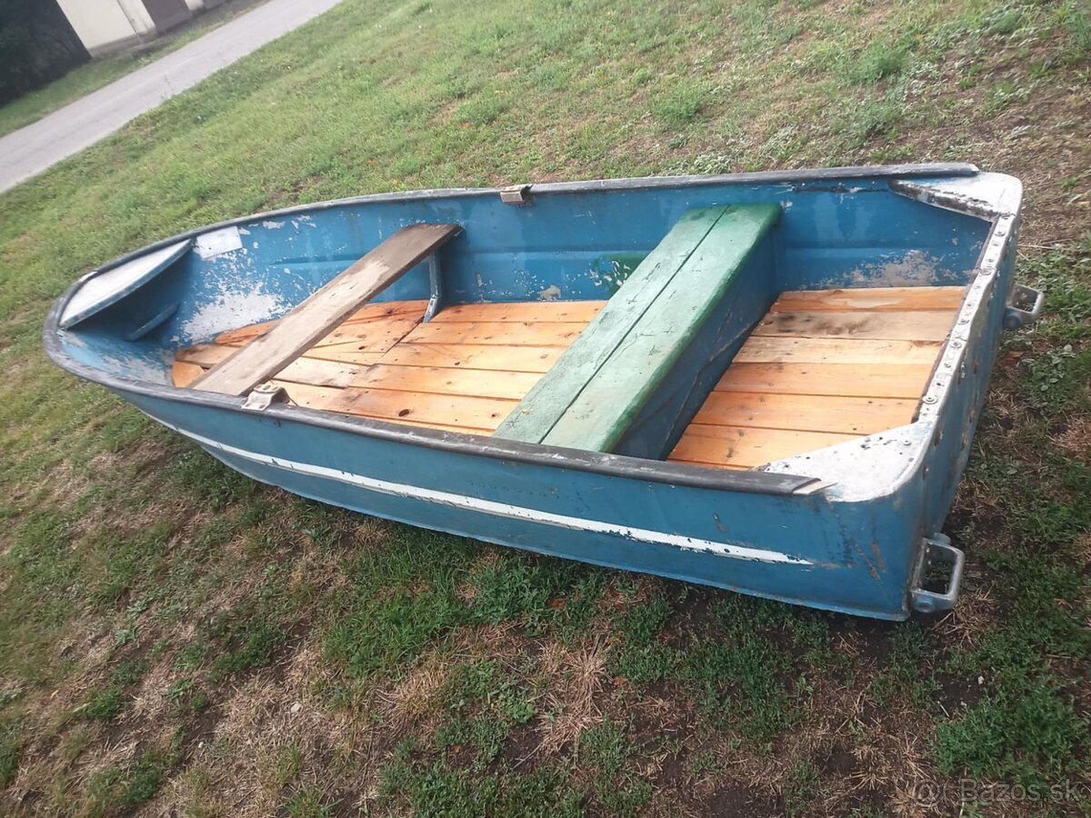 Na predaj hliníková rybárska a rekreačná loď. - 3