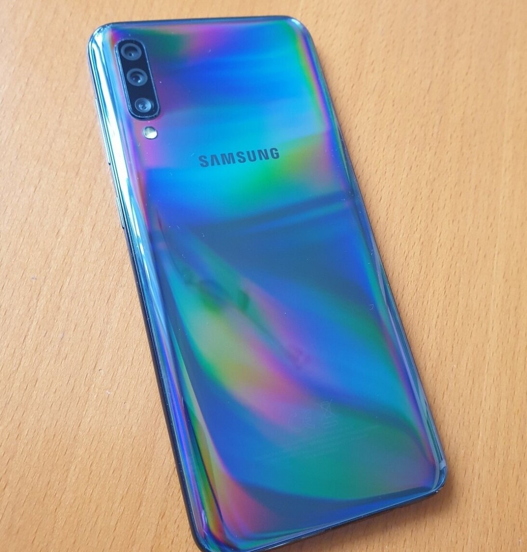 Samsung Galaxy A50 4GB/128GB TOP STAV - 3