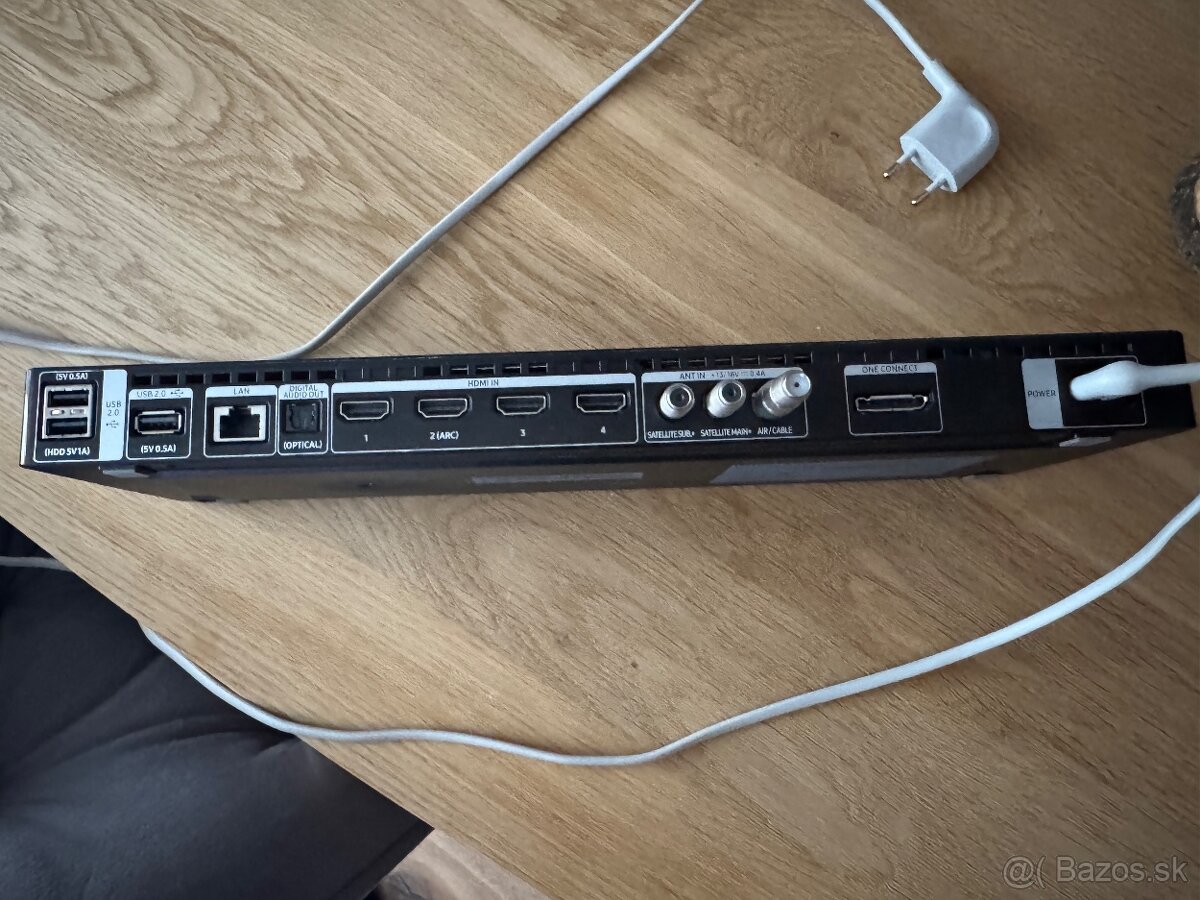 HUB k Samsung TV - 3