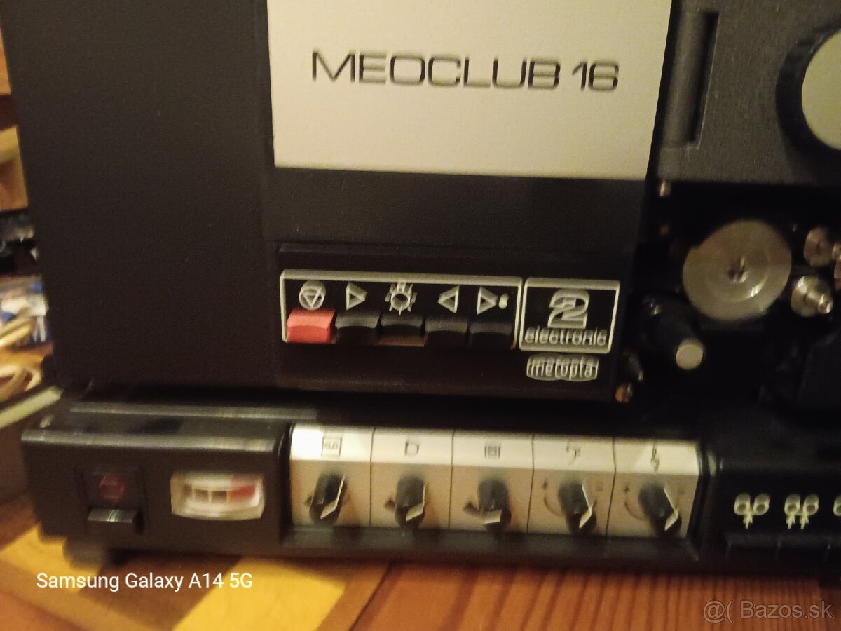 Predám premietacku Meopta 16 - 3