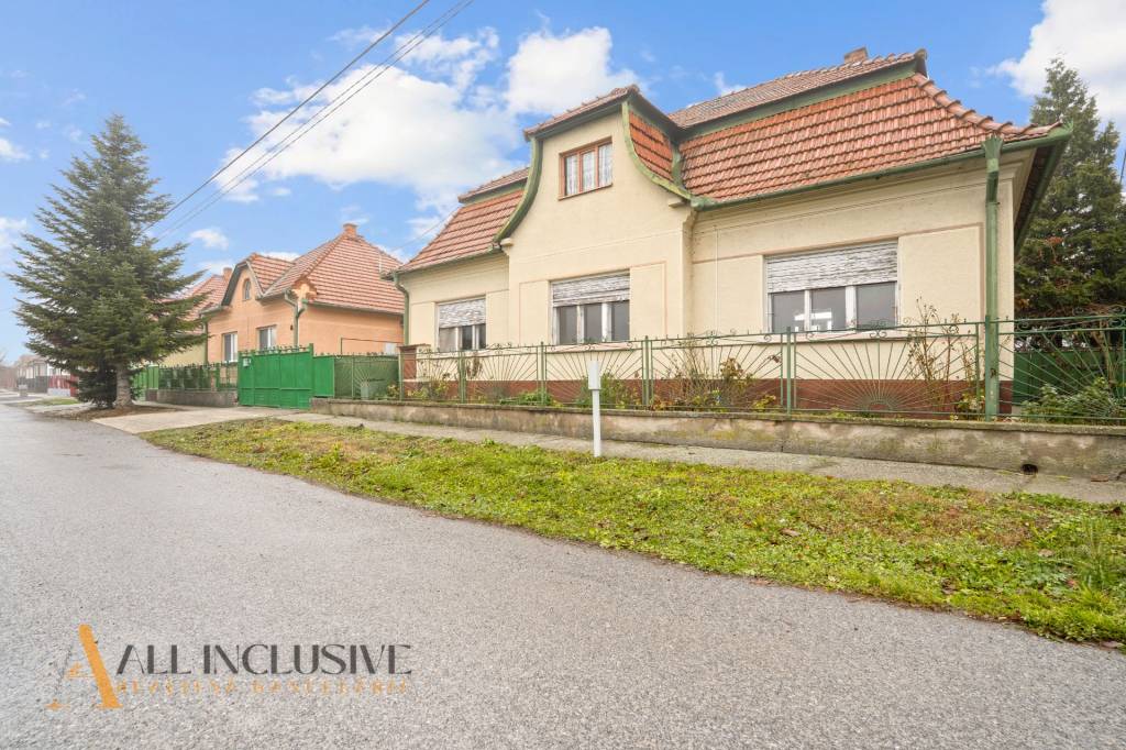 ALL INCLUSIVE | NA PREDAJ 4-IZBOVÝ RODINNÝ DOM, TOPOĽNÍKY - 3