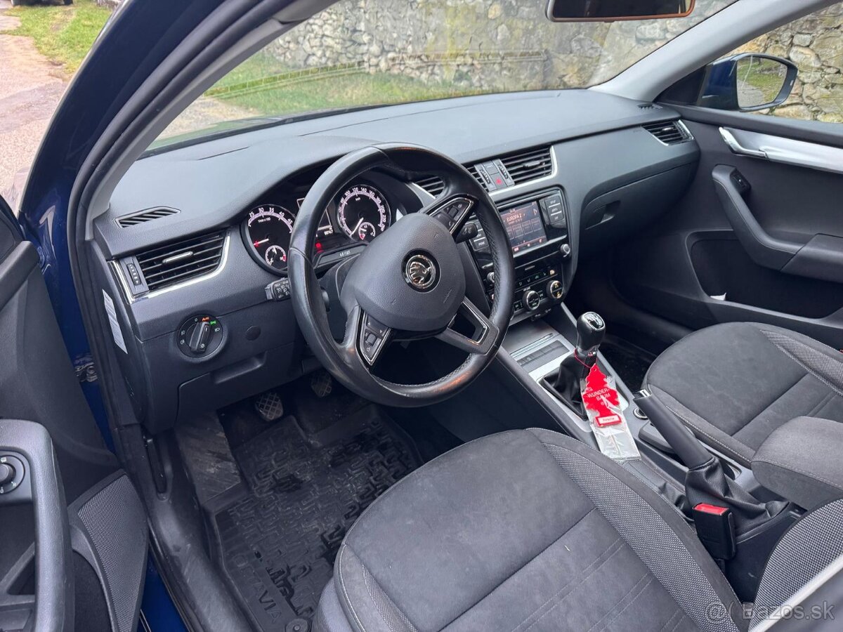 Škoda Octavia - 3