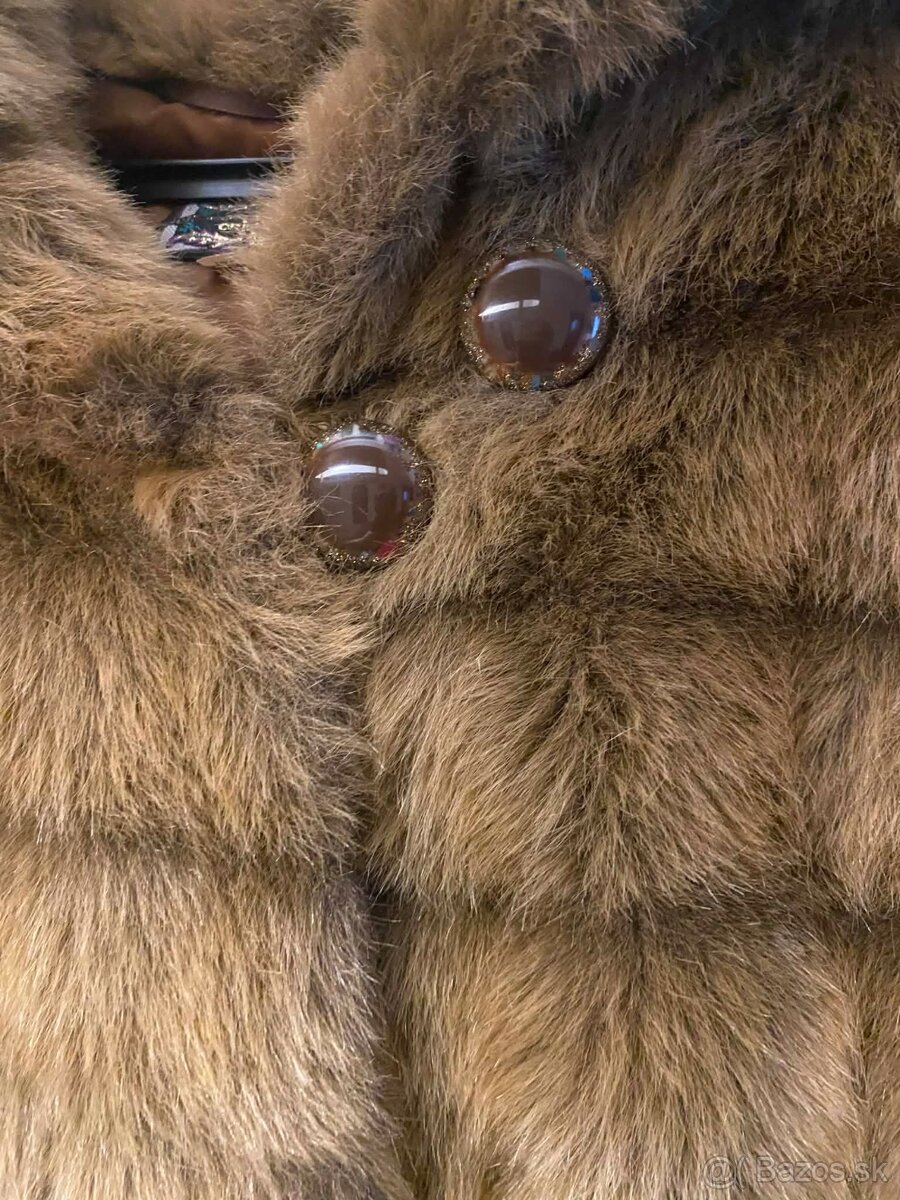 Predám dámsky kožuch - 3