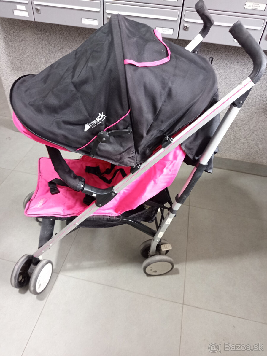 Ľahko sklápateľná bugina- Hauck - 3