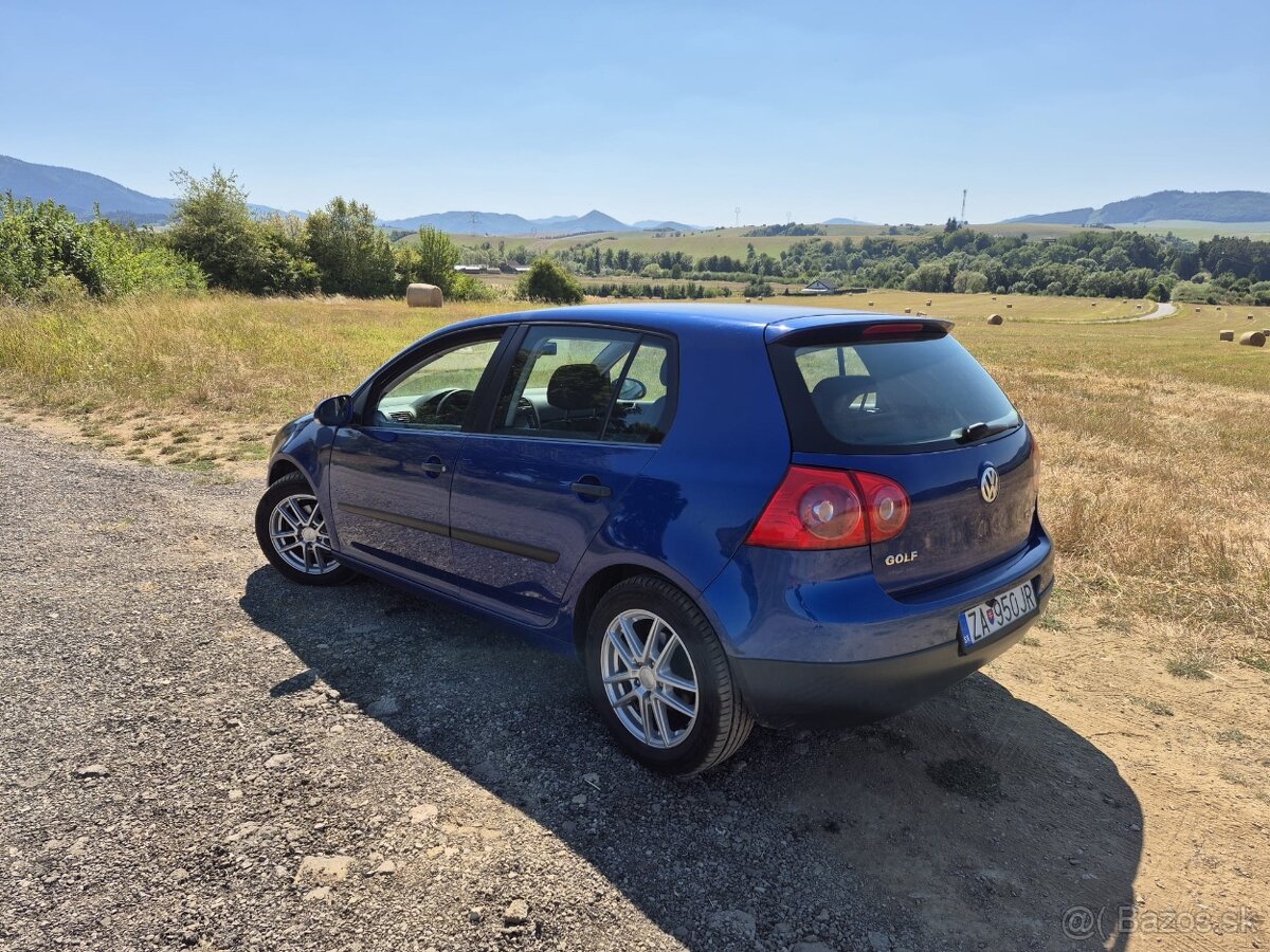 Volkswagen Golf 5 - 3