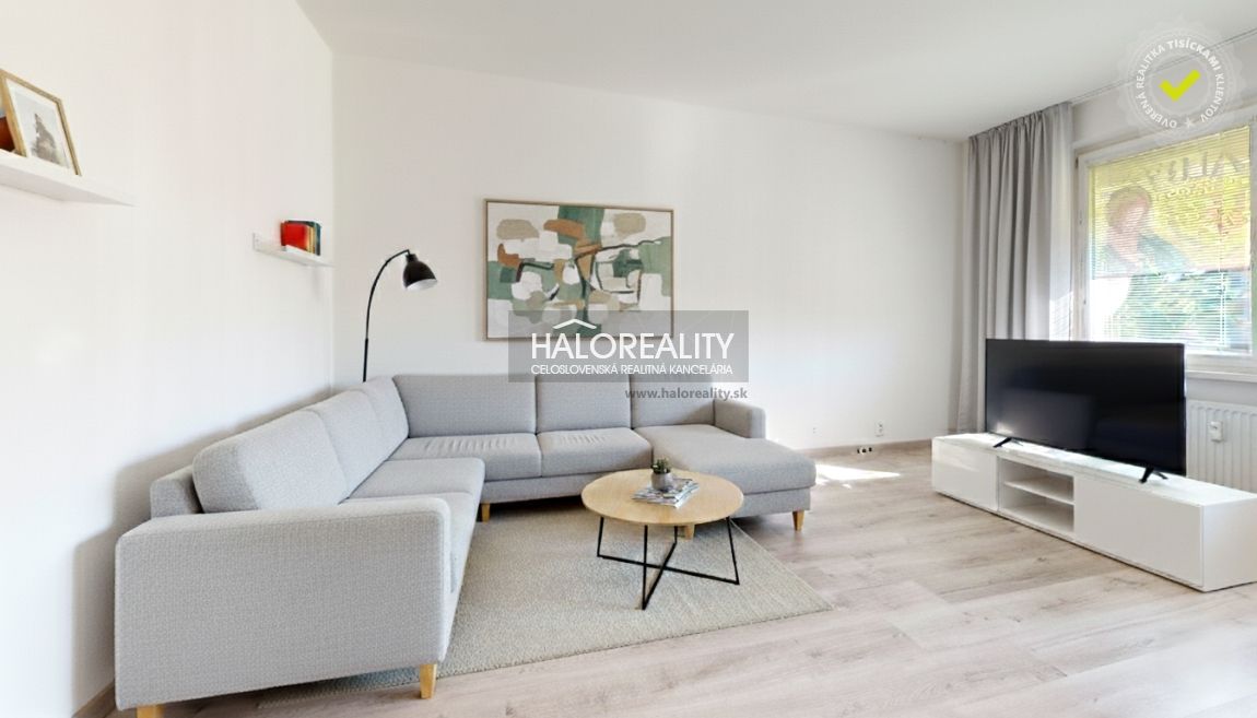 HALO reality - Predaj, trojizbový byt Lučenec, Vajanského - - 3