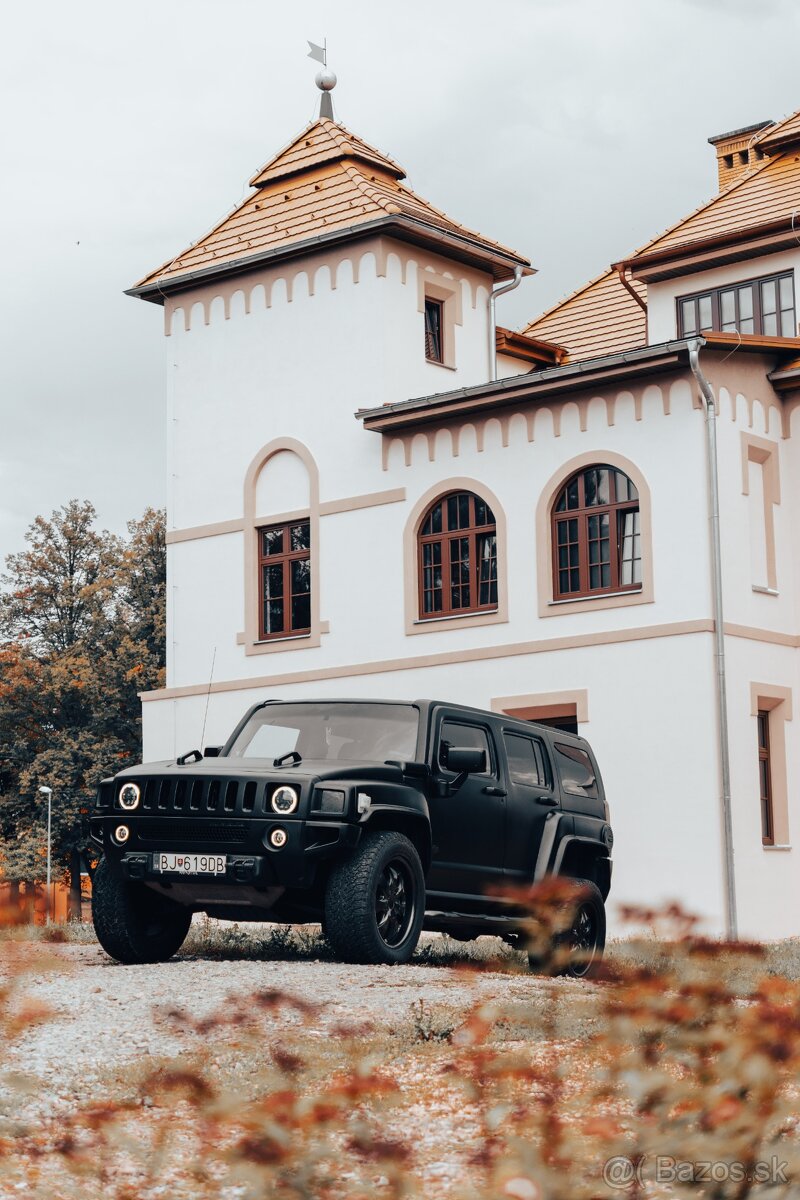 Hummer H3  3.7 BLACK Custom