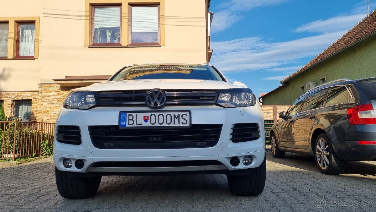 VW Touareg R Line 3.0 TDI - 3