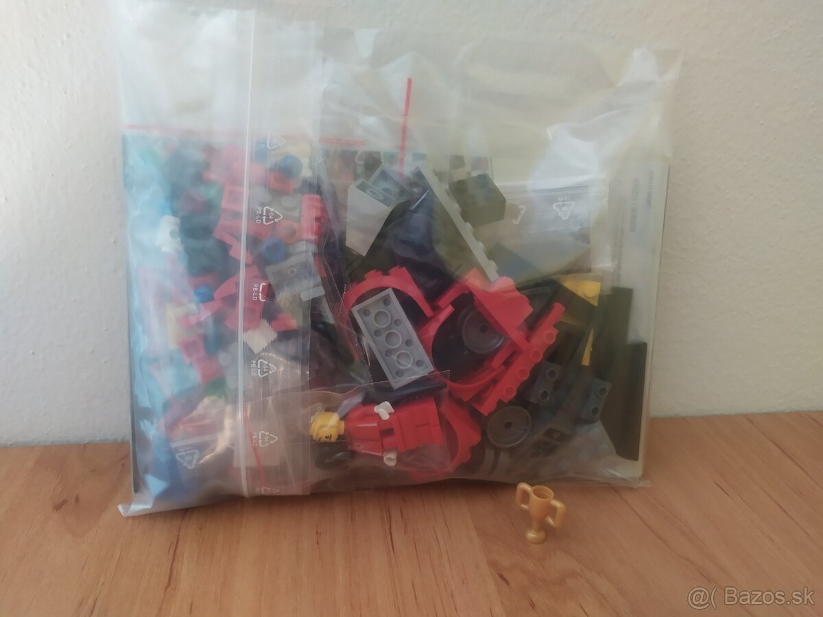 LEGO - 75899 - Speed Champions - LaFerrari - 3