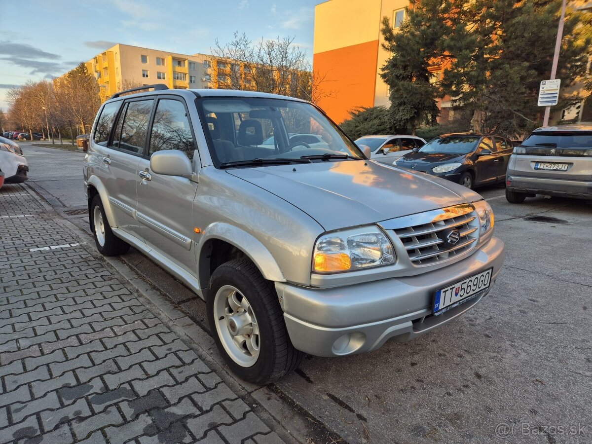Predám Suzuki Grand Vitara XL7 V6 4x4 - 3