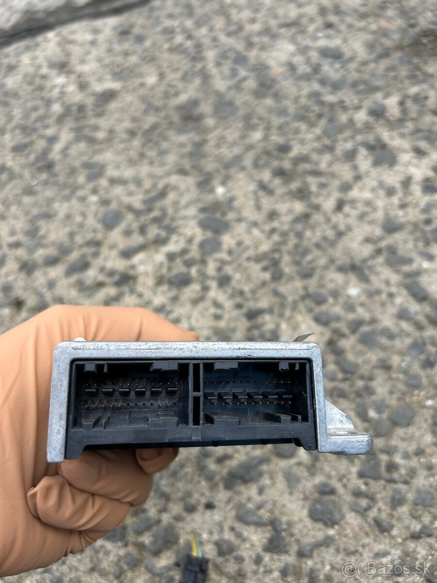 Peugeot 207 riadiaca jednotka airbag - 3