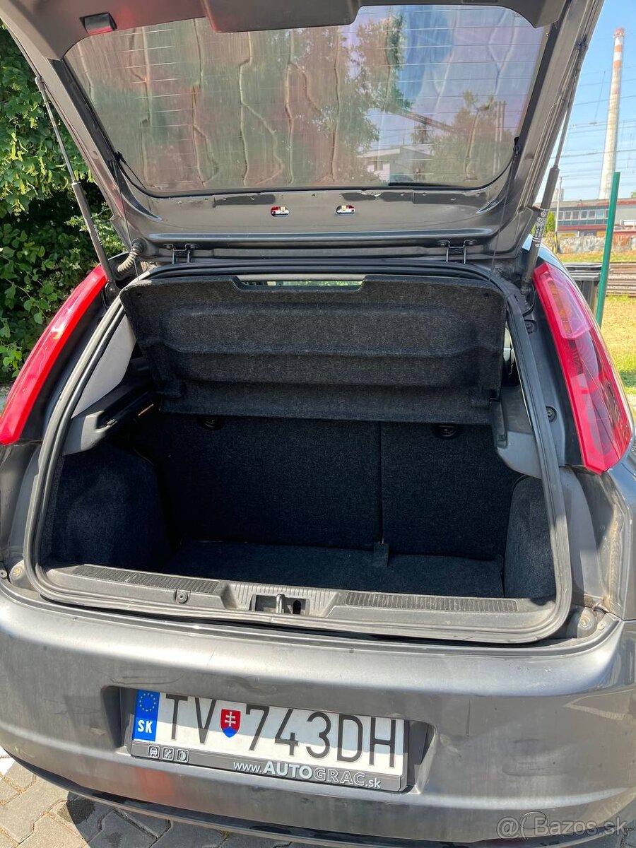 Fiat Grande Punto 2009 - 3